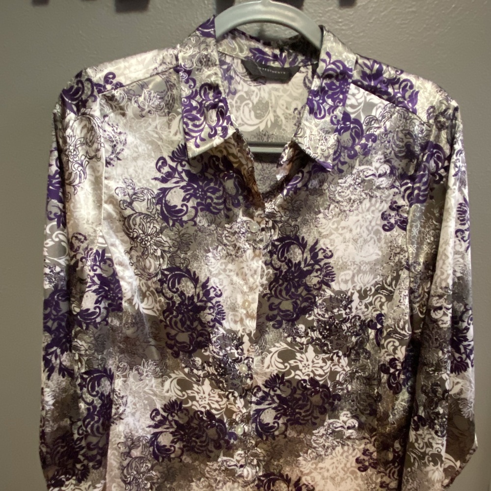 Women's Size 8 Dress Shirt